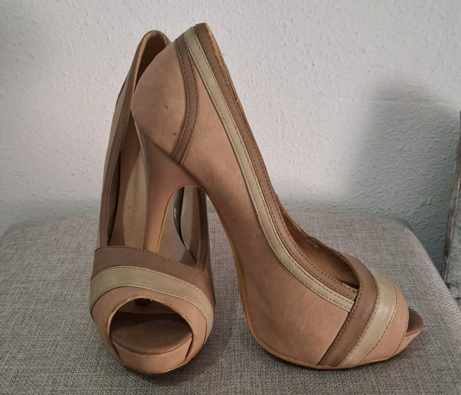 Beige/Nude Peep Toe Heels limit edition Y2K – photo 3